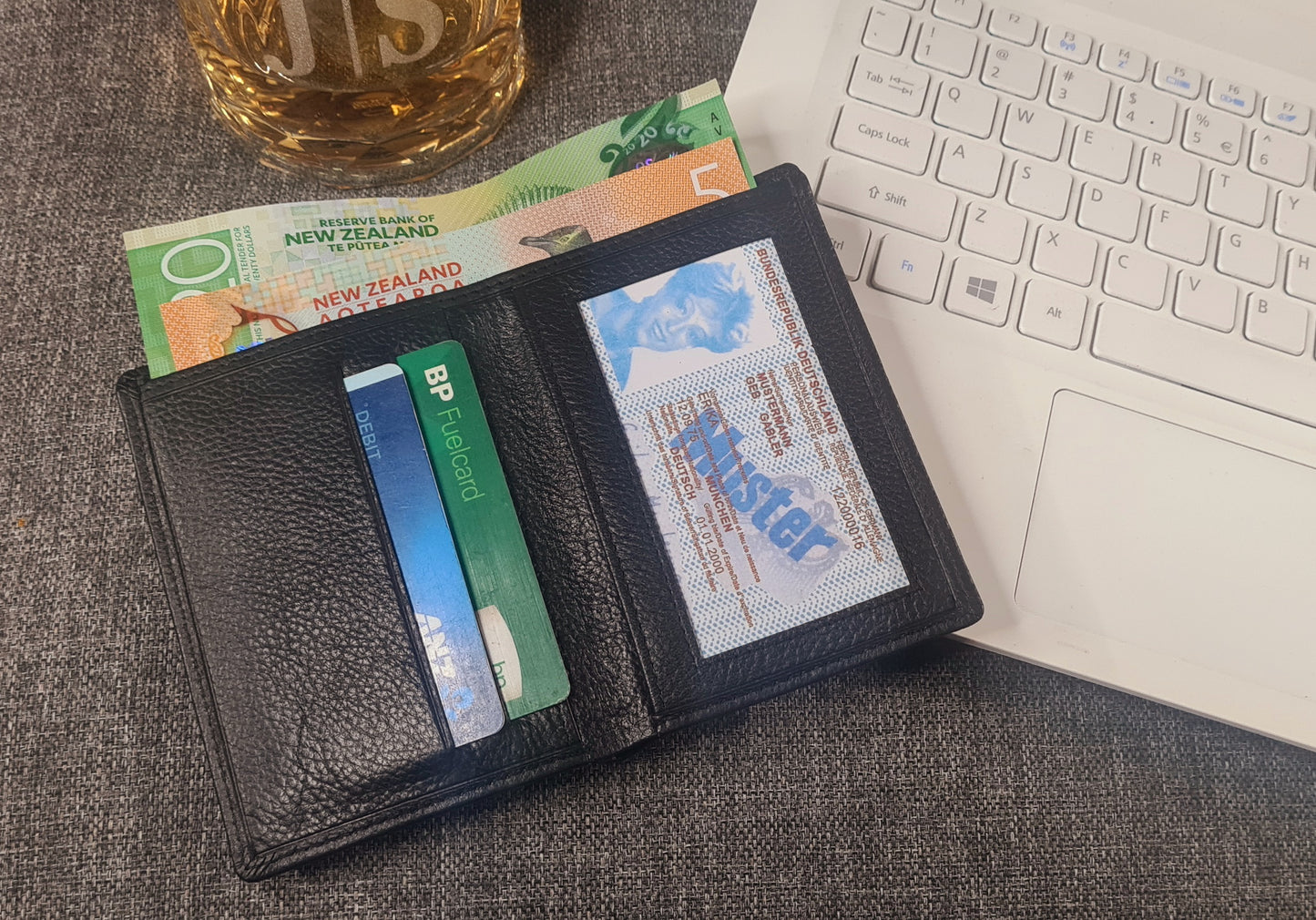 Personalised Slim Leather wallet - Unisex - Etch Cetera
