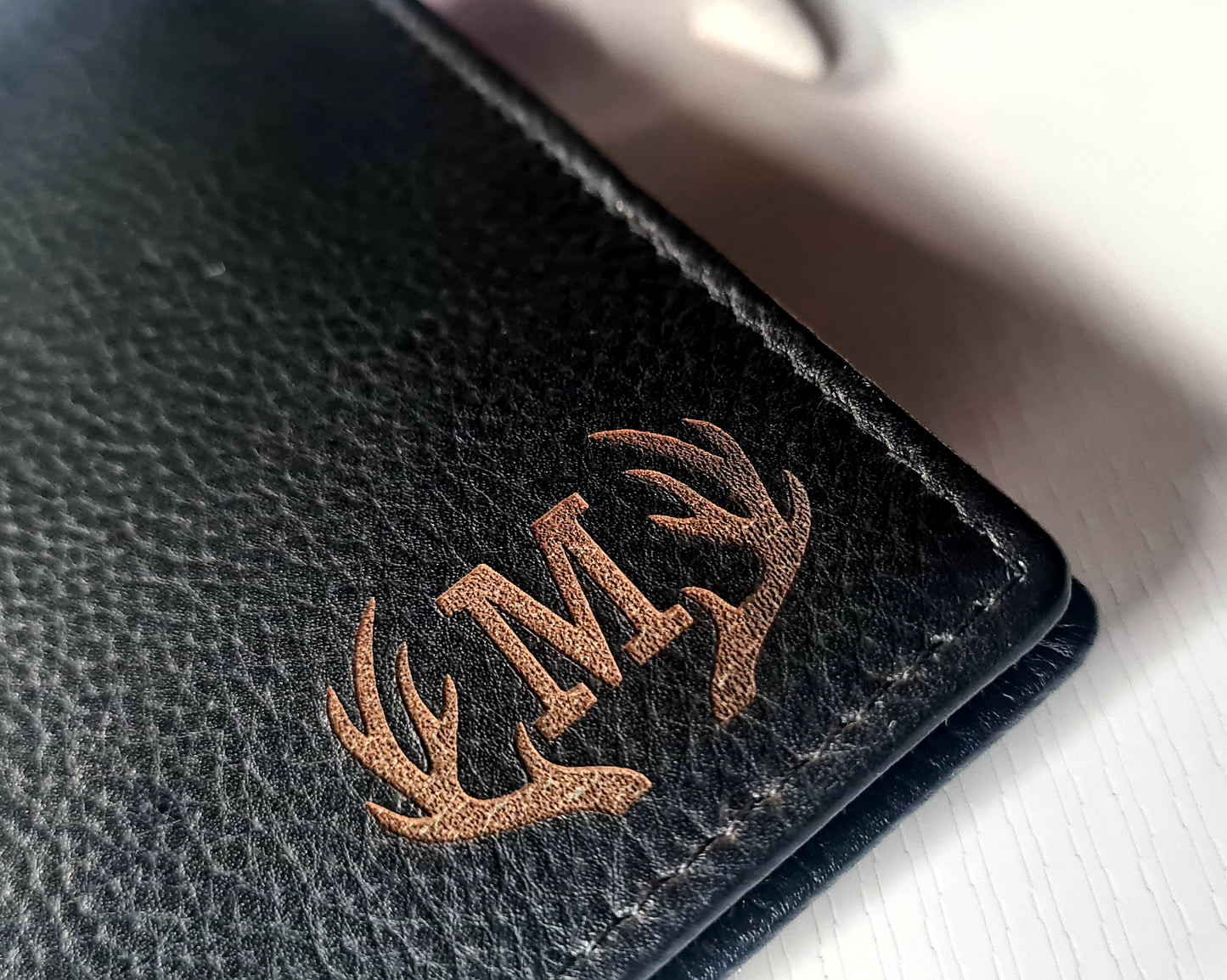 Personalised Slim Leather wallet - Unisex - Etch Cetera