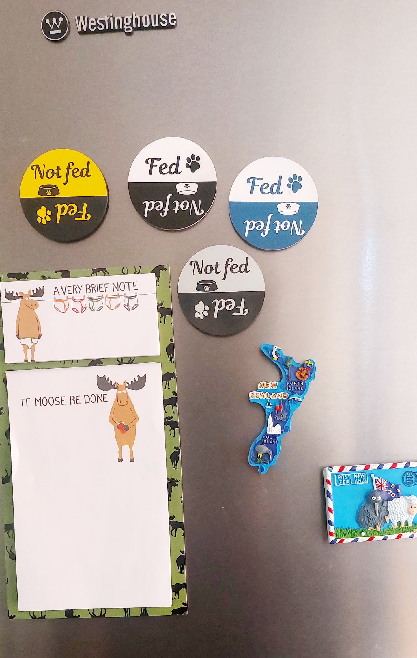 Pet fed/Not fed magnet - Etch Cetera