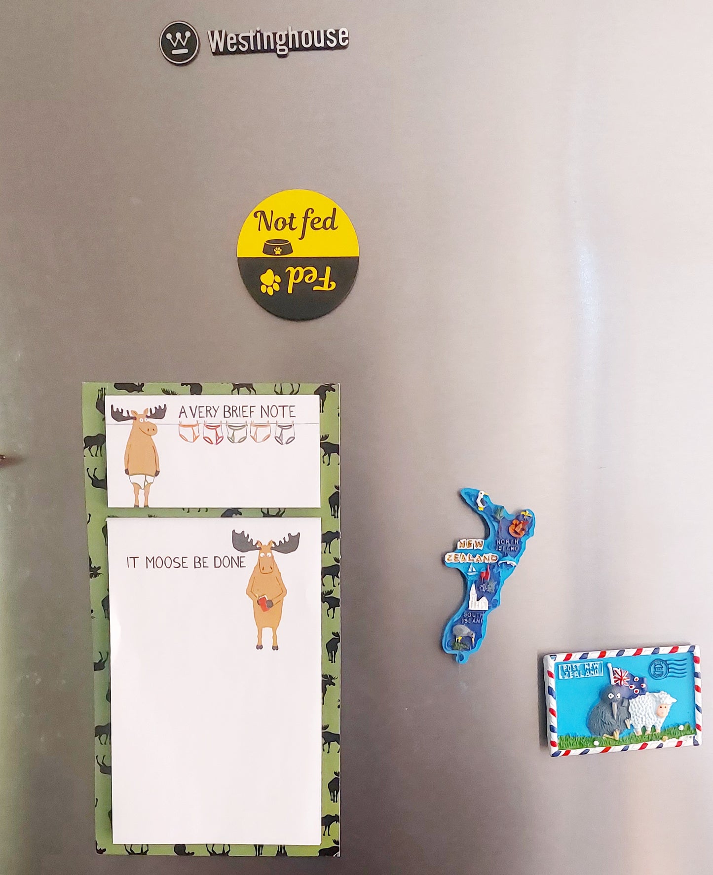 Pet fed/Not fed magnet - Etch Cetera