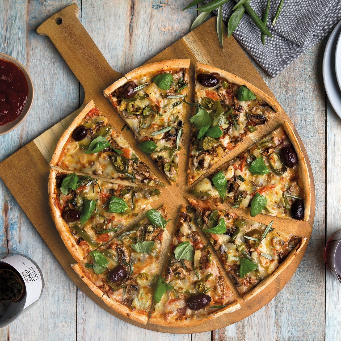 Branded pizza platter set